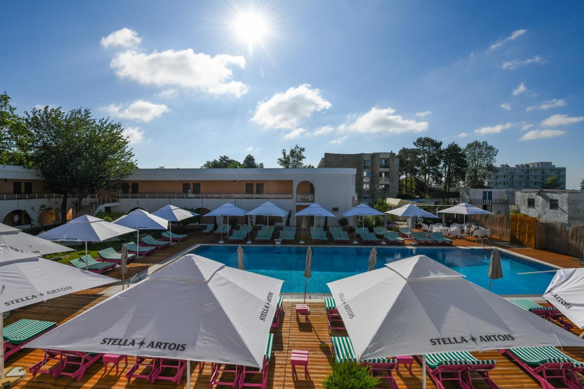 Ibis Styles Venus Hotel Exterior photo