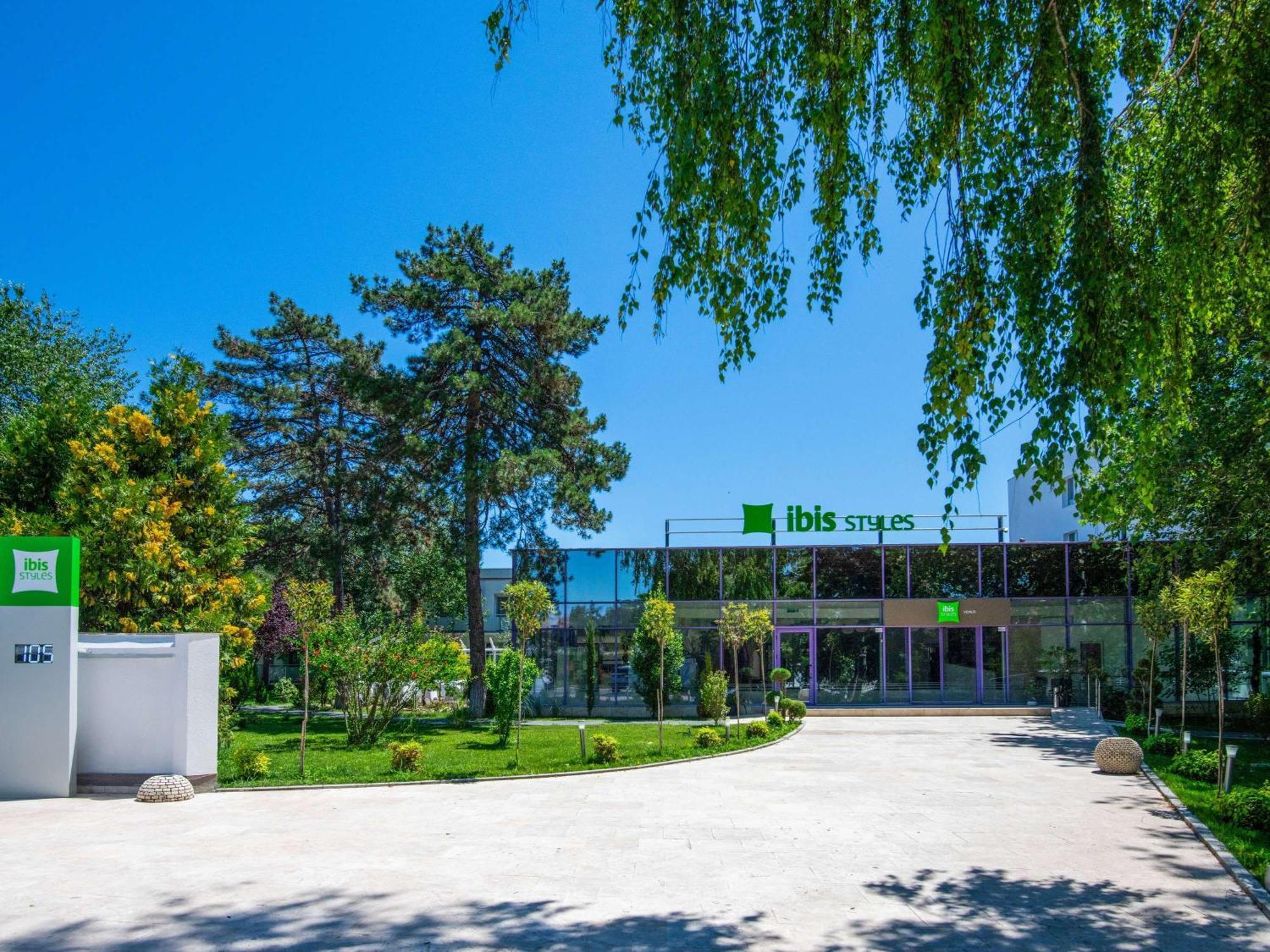 Ibis Styles Venus Hotel Exterior photo